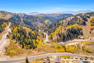 6560 N Wolf Crk Dr, Eden, UT 84310 - Photo 13