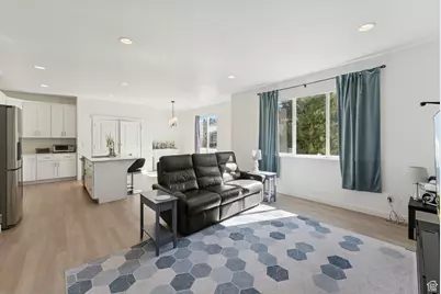 1633 W Rockaway Ln, West Jordan, UT 84088 - Photo 13