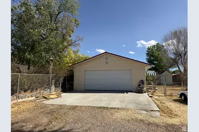 231 S 100 E, Gunnison, UT 84634 - Photo 29