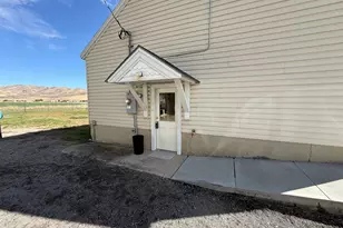 10230 W 11200 N, Tremonton, UT 84337 - Photo 23