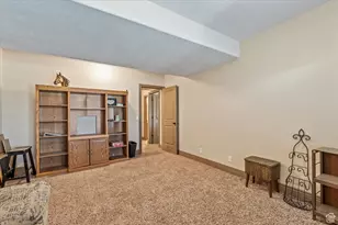 1586 W Rock Hollow Dr, Bluffdale, UT 84065 - Photo 31