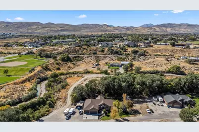 1586 W Rock Hollow Dr, Bluffdale, UT 84065 - Photo 53