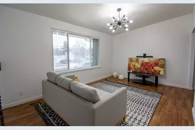 4270 S Whipoorwhil St, West Valley, UT 84120 - Photo 5