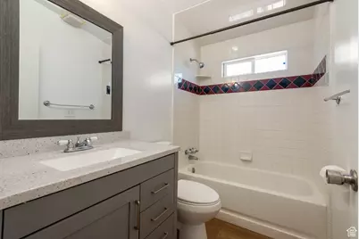 4270 S Whipoorwhil St, West Valley, UT 84120 - Photo 13