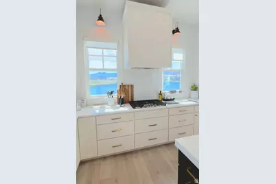 11076 S Paddle Board Way, South Jordan, UT 84009 - Photo 11