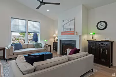 1056 W Turnberry Cv S, Taylorsville, UT 84123 - Photo 13