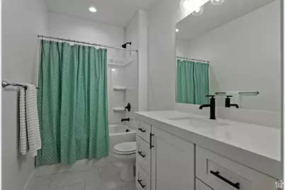 1056 W Turnberry Cv S, Taylorsville, UT 84123 - Photo 35