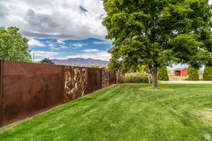323 N 400 W, Hyrum, UT 84319 - Photo 39