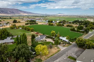 323 N 400 W, Hyrum, UT 84319 - Photo 33