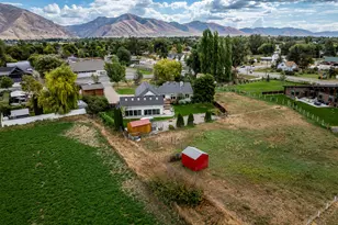 323 N 400 W, Hyrum, UT 84319 - Photo 31