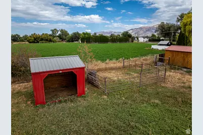 323 N 400 W, Hyrum, UT 84319 - Photo 33