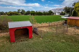 323 N 400 W, Hyrum, UT 84319 - Photo 33
