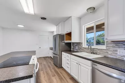 862 E 400 S, Payson, UT 84651 - Photo 5