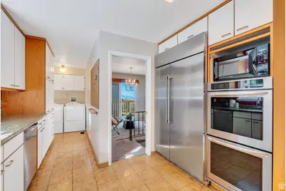 1754 N 1550 E, Provo, UT 84604 - Photo 13