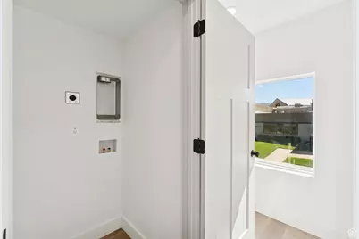 51 E 200 N #3, Bountiful, UT 84010 - Photo 17