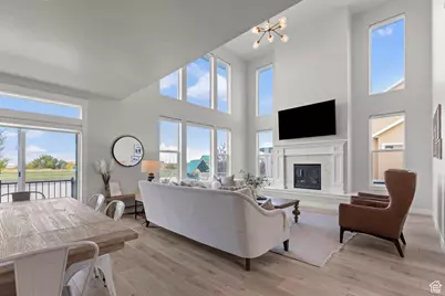 2226 S Betsys Way, Kaysville, UT 84037 - Photo 7