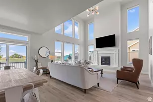 2226 S Betsy's Way, Kaysville, UT 84037 - Photo 7