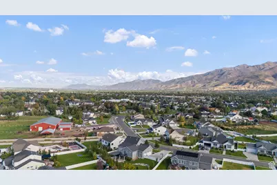 2226 S Betsys Way, Kaysville, UT 84037 - Photo 51