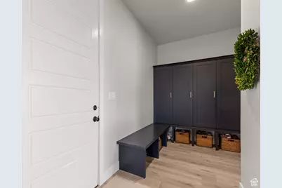 2226 S Betsys Way, Kaysville, UT 84037 - Photo 21