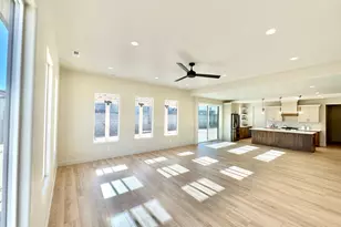 296 E 1100 N, Hurricane, UT 84737 - Photo 17