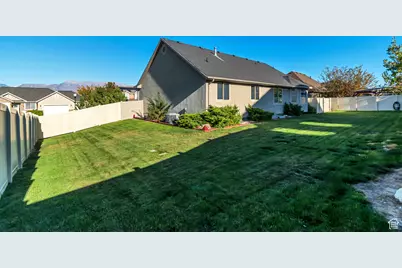 2237 S Maverick Rd, Saratoga Springs, UT 84045 - Photo 29