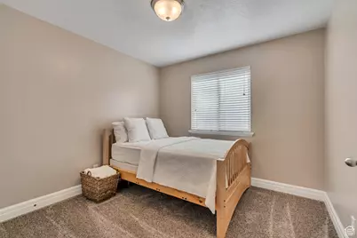 2237 S Maverick Rd, Saratoga Springs, UT 84045 - Photo 17