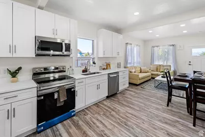 152 N 200 W, Tooele, UT 84074 - Photo 5