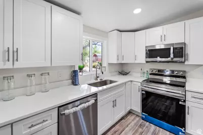 152 N 200 W, Tooele, UT 84074 - Photo 21