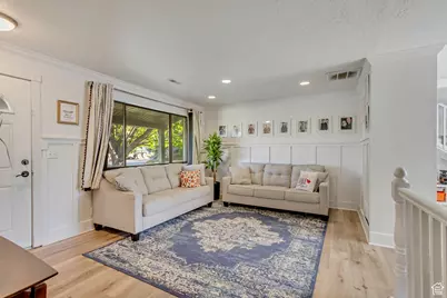 360 E Center St, Centerville, UT 84014 - Photo 33