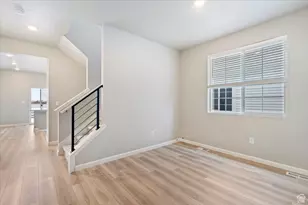 57 E Broadway Dr, Saratoga Springs, UT 84045 - Photo 5