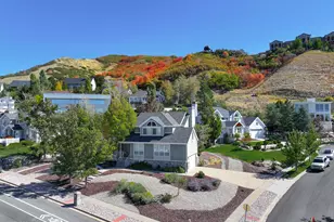 3893 S Bountiful Blvd, Bountiful, UT 84010 - Photo 1