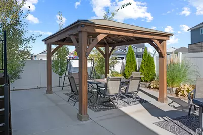 6456 Black Ridge Dr, Stansbury Park, UT 84074 - Photo 31