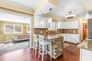 209 W Millcreek Way S, Tooele, UT 84074 - Photo 9