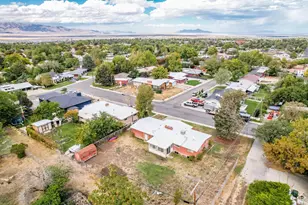 209 W Millcreek Way S, Tooele, UT 84074 - Photo 31