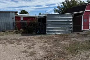 2322 W Surrey Rd, Taylorsville, UT 84129 - Photo 63