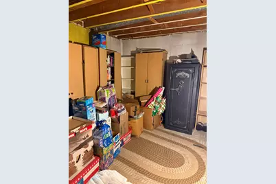 2322 W Surrey Rd, Taylorsville, UT 84129 - Photo 51