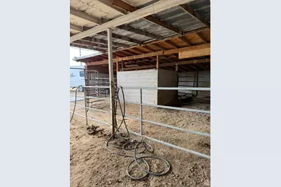 2322 W Surrey Rd, Taylorsville, UT 84129 - Photo 87