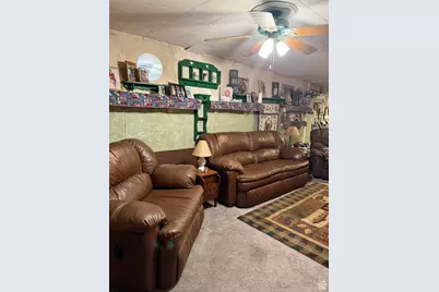 2322 W Surrey Rd, Taylorsville, UT 84129 - Photo 41