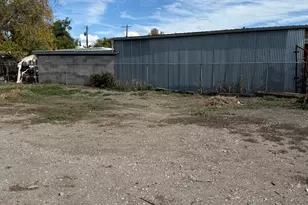 2322 W Surrey Rd, Taylorsville, UT 84129 - Photo 61