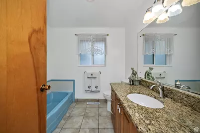532 E 300 S, Hyrum, UT 84319 - Photo 13