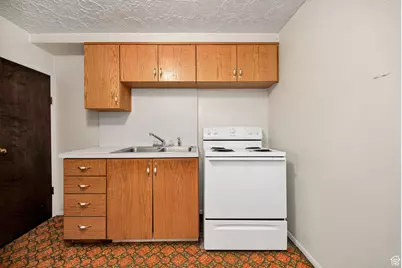 532 E 300 S, Hyrum, UT 84319 - Photo 23