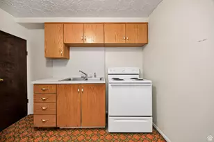 532 E 300 S, Hyrum, UT 84319 - Photo 23