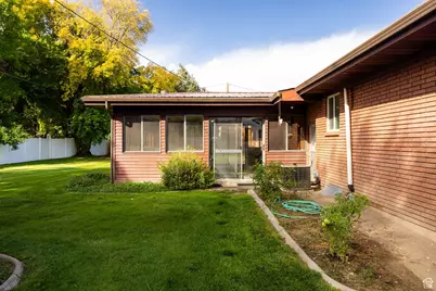 532 E 300 S, Hyrum, UT 84319 - Photo 7