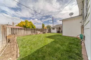 470 N 400 E, Roosevelt, UT 84066 - Photo 5