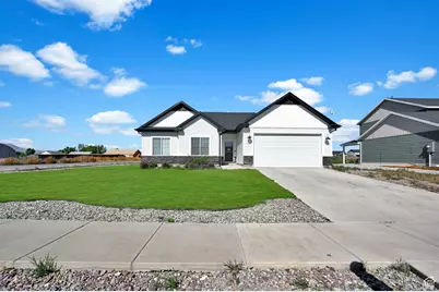 117 E Eagle Way, Preston, ID 83263 - Photo 1