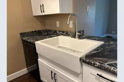 1212 E Waterside Cv #10, Cottonwood Heights, UT 84047 - Photo 9