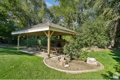 1212 E Waterside Cv #10, Cottonwood Heights, UT 84047 - Photo 31