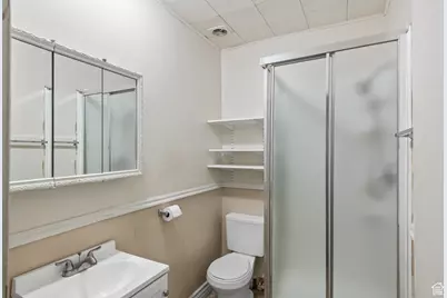 360 N Wall Ave, Ogden, UT 84404 - Photo 5