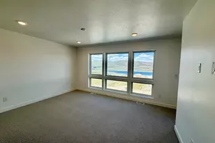 2002 W Pointe Dr, Heber City, UT 84032 - Photo 5