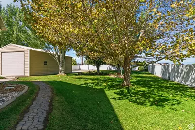 3462 W 2565 N, Plain City, UT 84404 - Photo 25